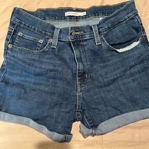 Levi’s shorts
